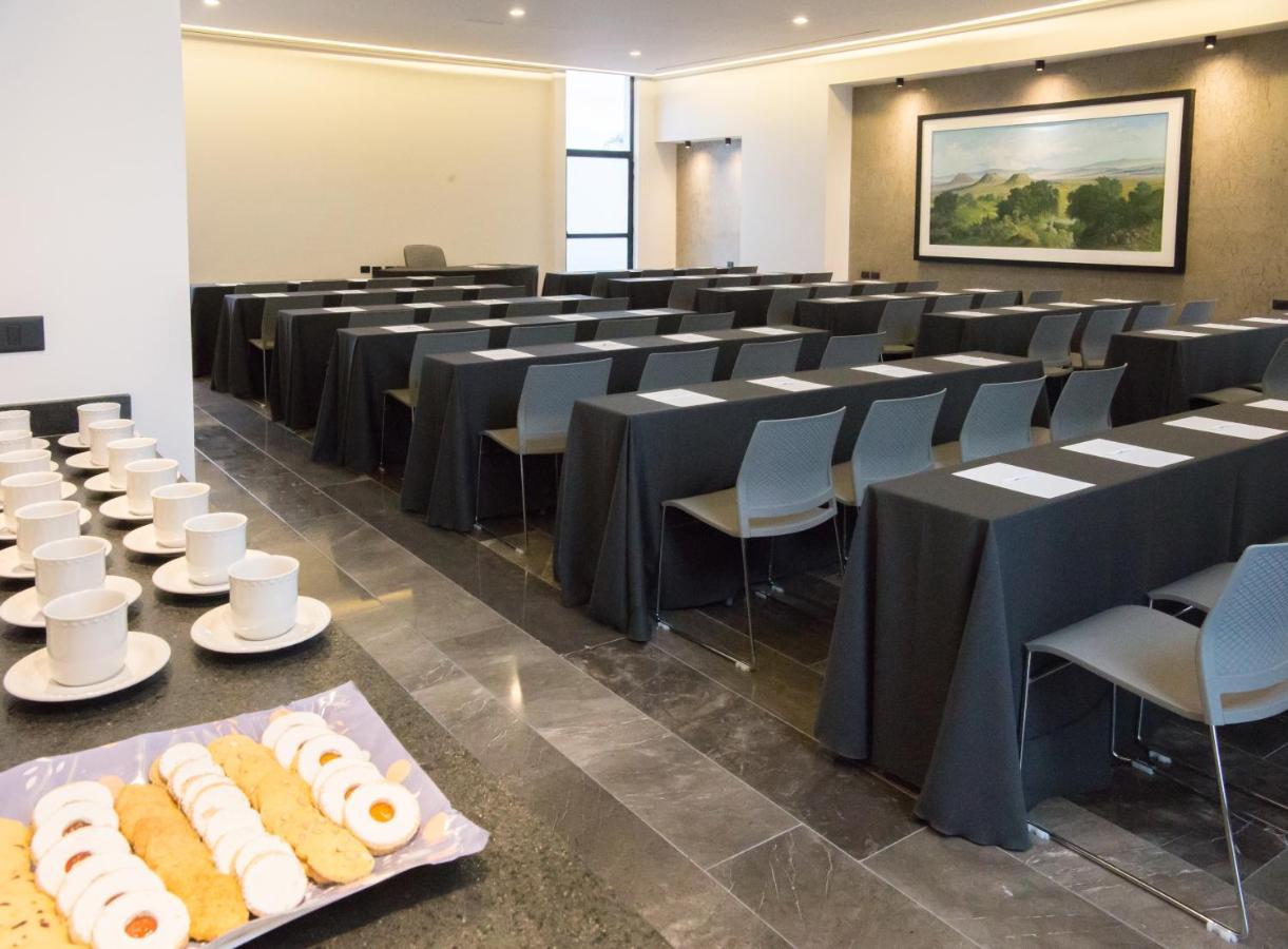 Gumont Guadalajara Lopez Mateos - Minerva Hotel ภายนอก รูปภาพ