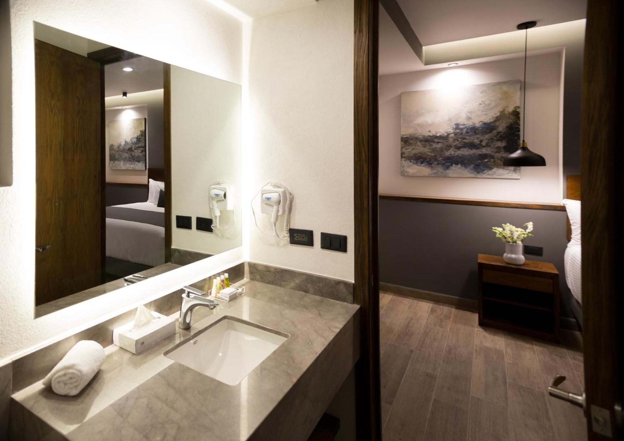 Gumont Guadalajara Lopez Mateos - Minerva Hotel ภายนอก รูปภาพ